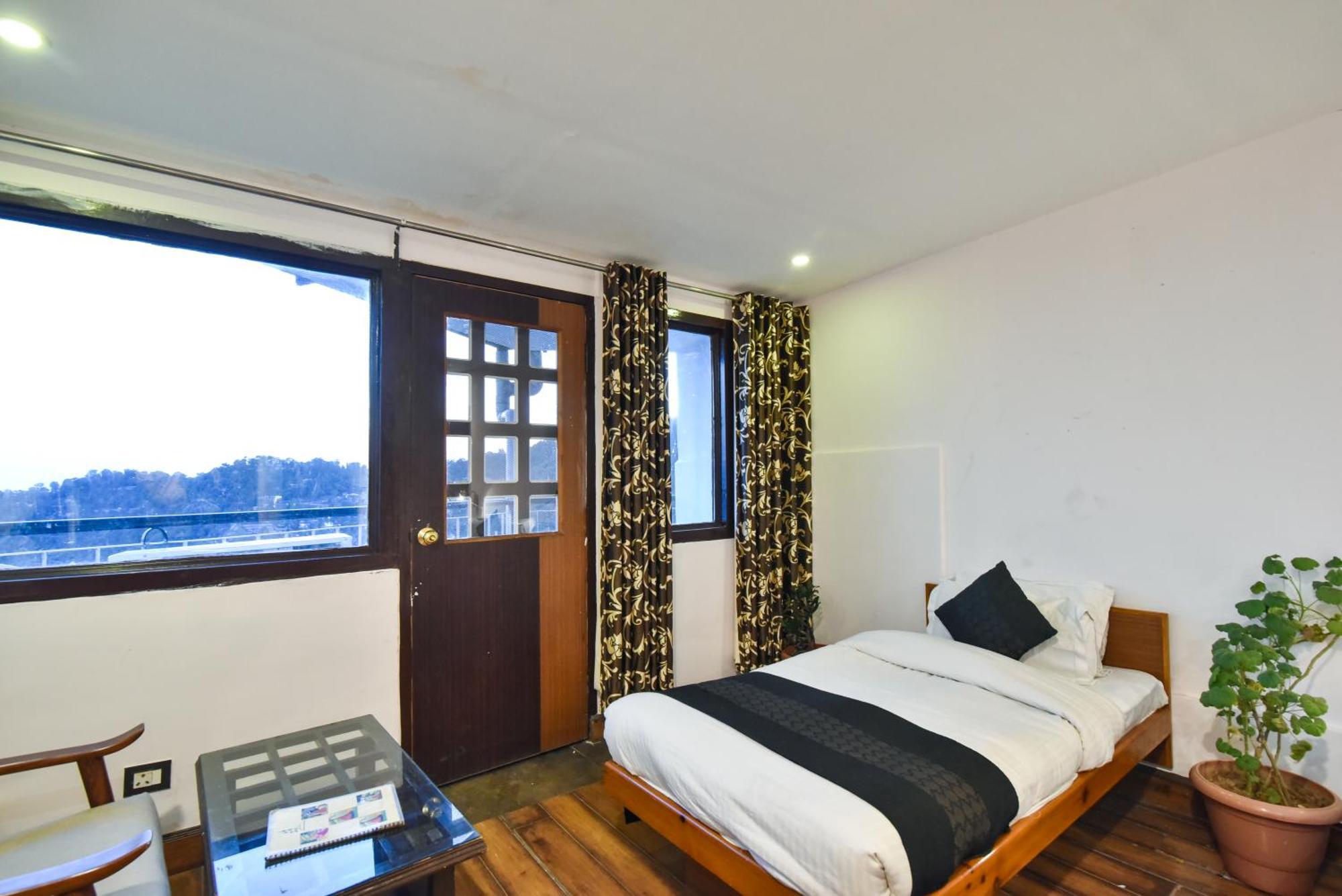 M Hotel And Restaurant McLeod Ganj Exterior foto