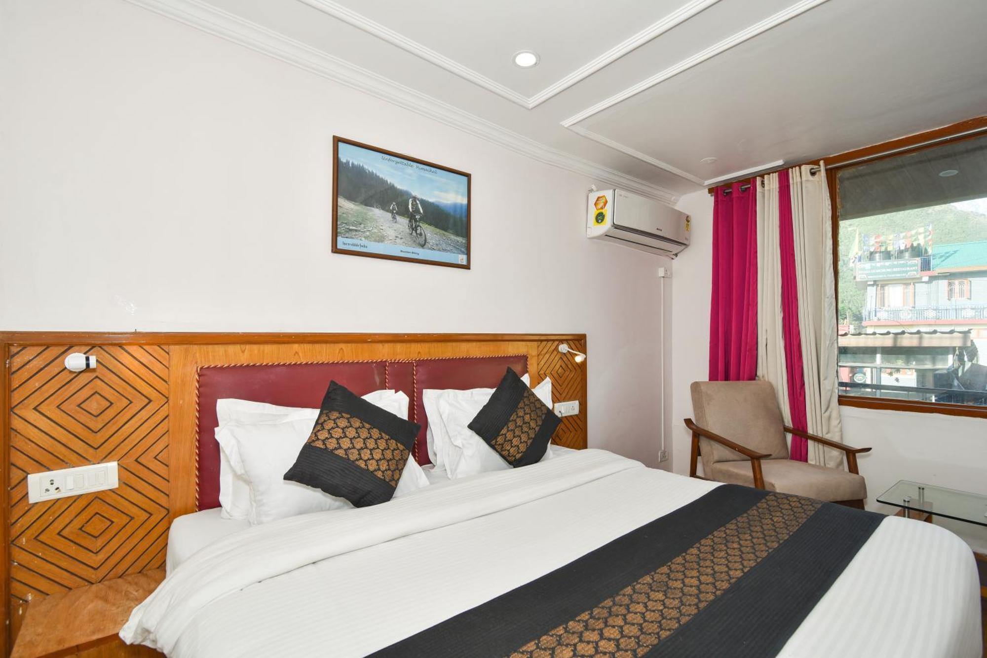 M Hotel And Restaurant McLeod Ganj Exterior foto